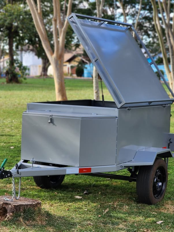 Carretinha Baú Implemak